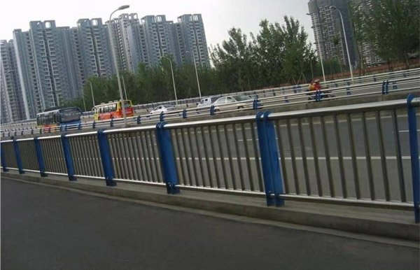 公路交通工程 公路交通工程